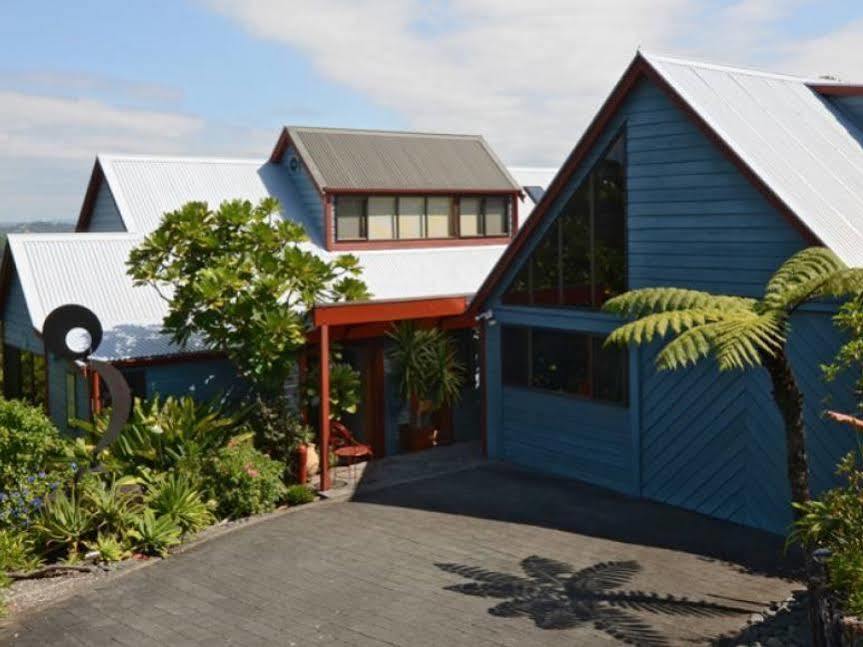 Titore Lodge Russell Exterior photo